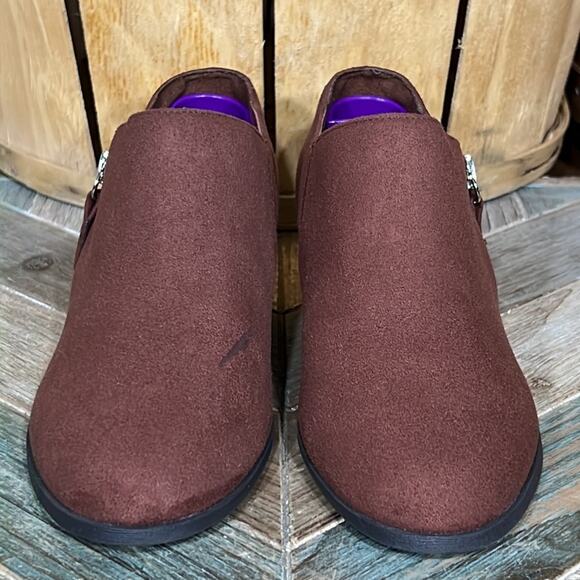 Dr. Scholl’s Brief Brown Faux Suede Microfiber Zip Ankle Boots Womens 6.5 WIDE - Picture 4 of 11